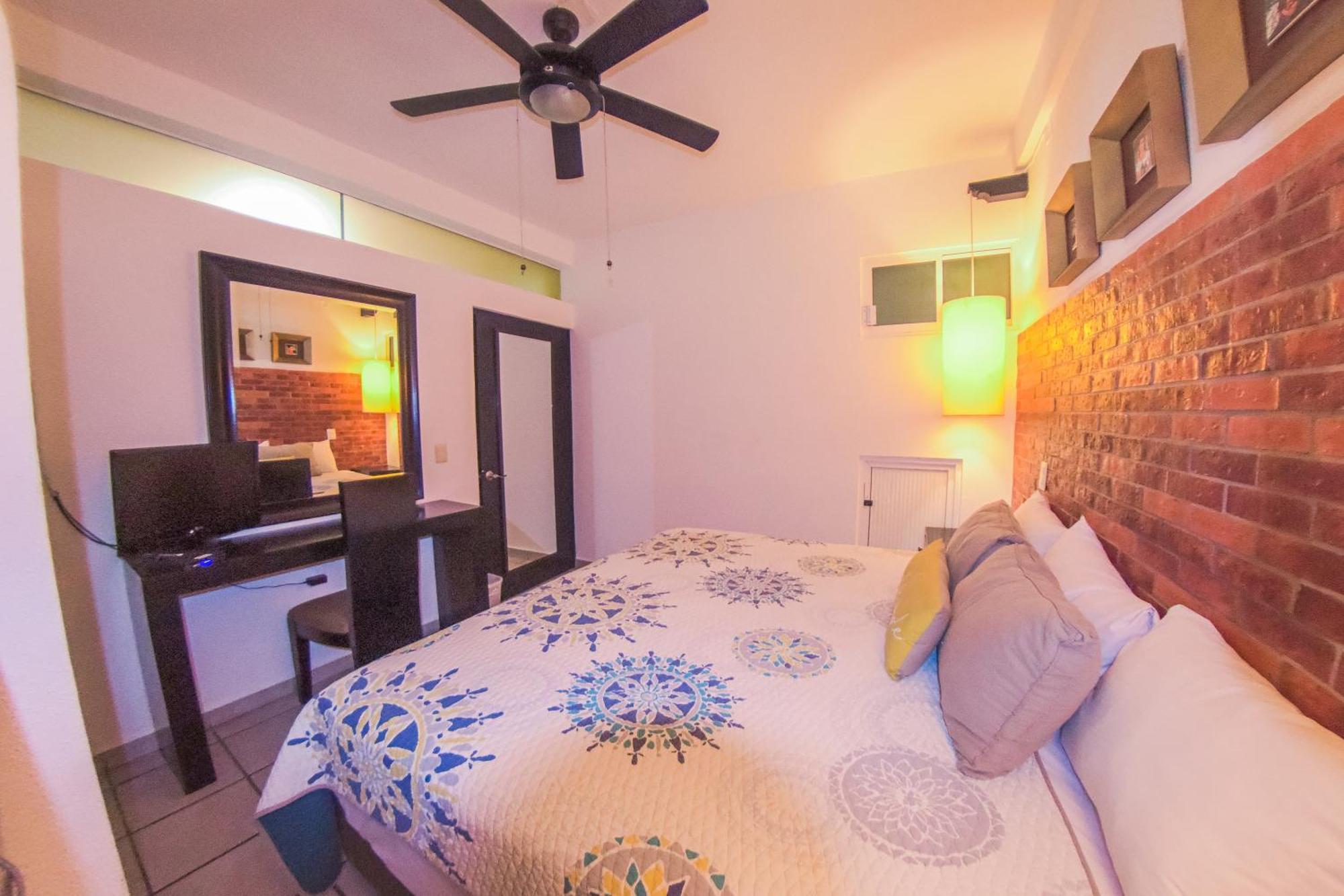 Hotel Suites Nadia Puerto Vallarta Esterno foto